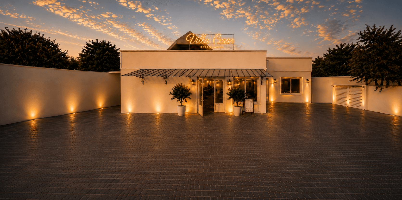 Villa Cesar Restaurant Exterior Desktop